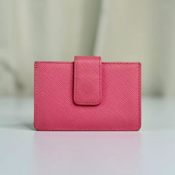 Prada Pink Saffiano Leather Wallet - Elegant Classic Design with Branding - Picture 3 of 6